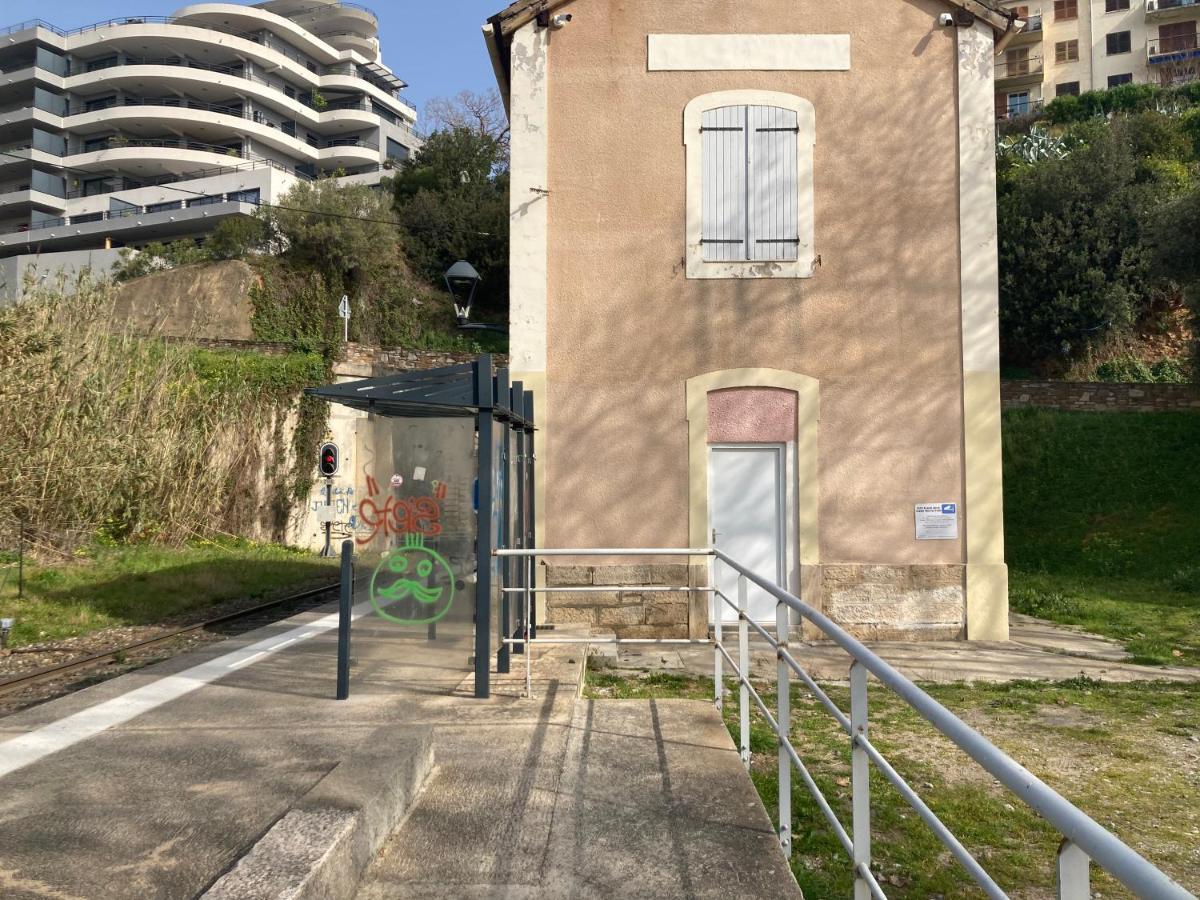בסטיה Location Chambre Avec Salle De Bain Et Partie Commune Sea View & Mountain View Renting 1 Of 3 Bedrooms With Shared Common Space 3 Bdrm Apt Not 1 Bdrm Plus Clime Ou Ac מראה חיצוני תמונה